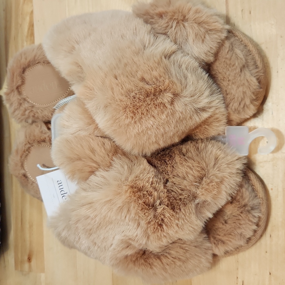 Auden House Slipper